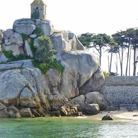 Σπίτι διακοπών Breton On The Pink Granite Coast *